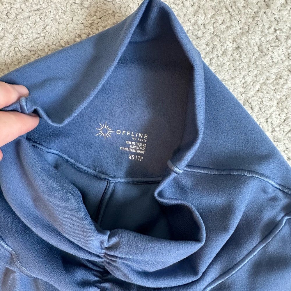 Aerie Blue Activewear Pants - Picture 4 of 6